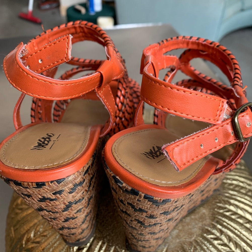 Wedges - Picture 6 of 6